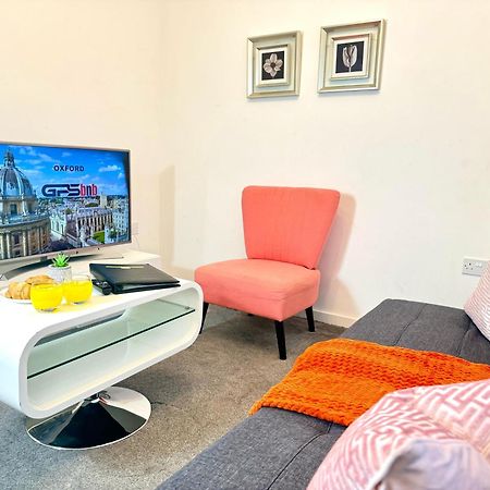 קידלינגטון Walnut Flats-F5, Stylish 1-Bedroom - Parking, Netflix, Wifi - Close To Oxford, Bicester & Blenheim Palace מראה חיצוני תמונה