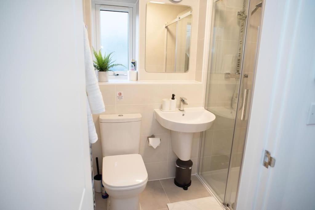 קידלינגטון Walnut Flats-F5, Stylish 1-Bedroom - Parking, Netflix, Wifi - Close To Oxford, Bicester & Blenheim Palace מראה חיצוני תמונה