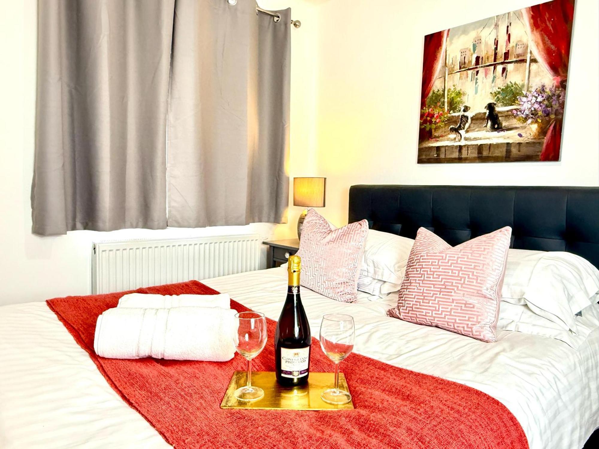 קידלינגטון Walnut Flats-F5, Stylish 1-Bedroom - Parking, Netflix, Wifi - Close To Oxford, Bicester & Blenheim Palace מראה חיצוני תמונה