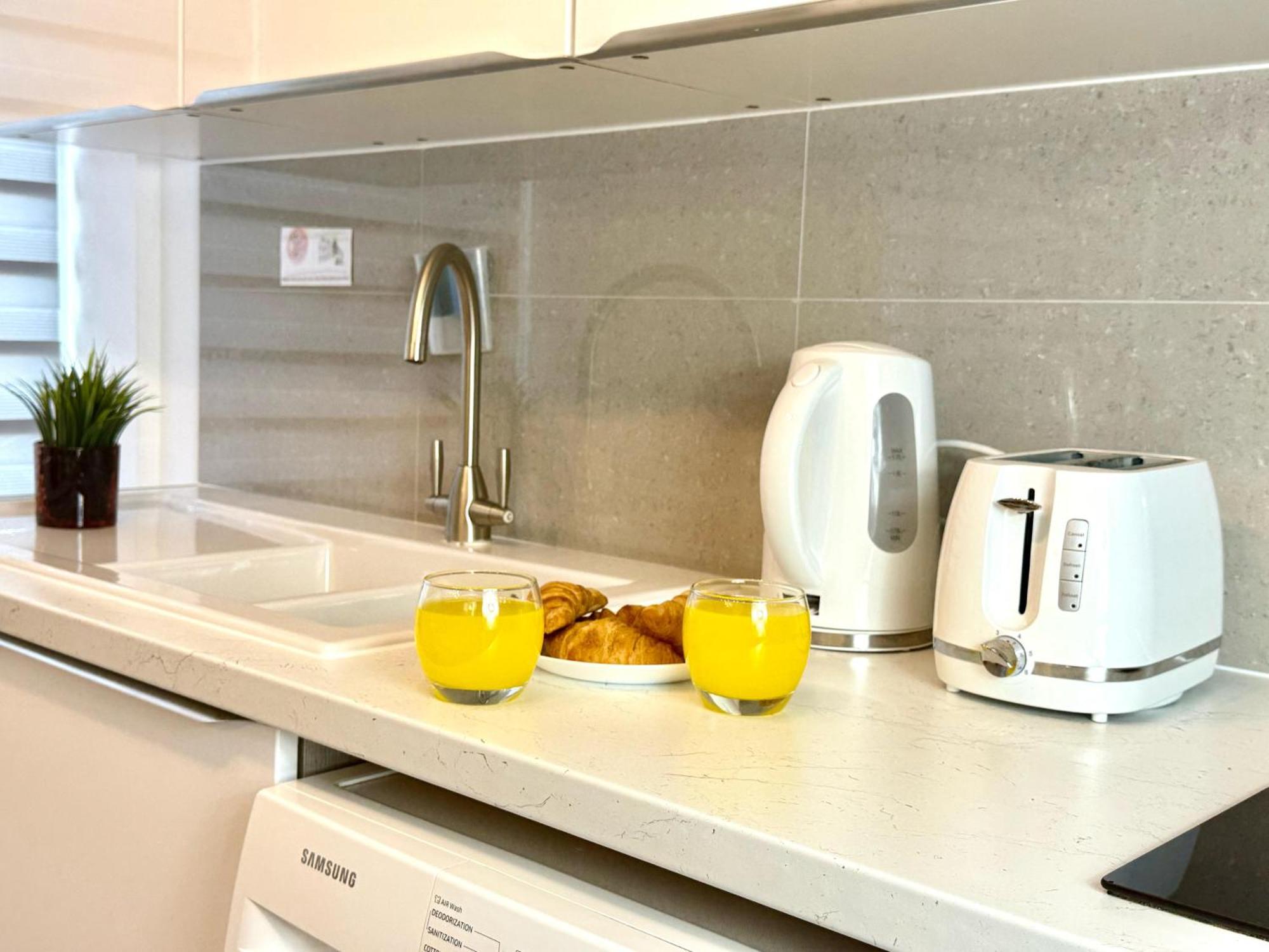 קידלינגטון Walnut Flats-F5, Stylish 1-Bedroom - Parking, Netflix, Wifi - Close To Oxford, Bicester & Blenheim Palace מראה חיצוני תמונה